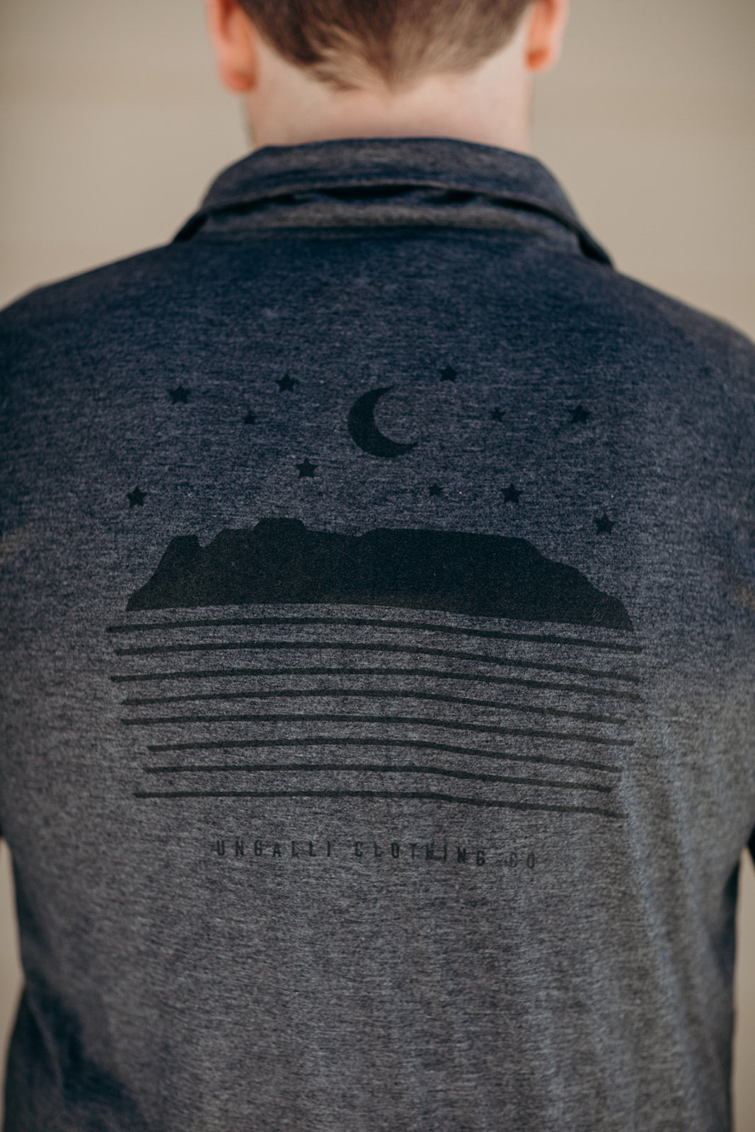 Unisex recycled hoodless grey zip up sweater with Sleeping Giant design on back