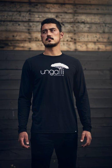 Men's (unisex) sustainable long sleeve black shirt with white Ungalli logo on front