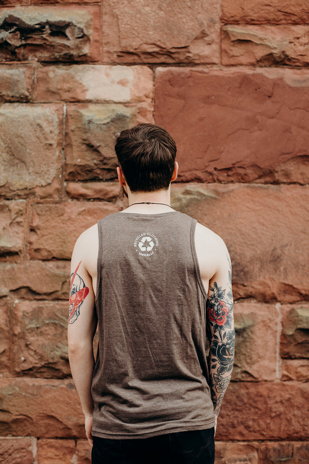 Men's organic brown tank top with white Ungalli logo across front