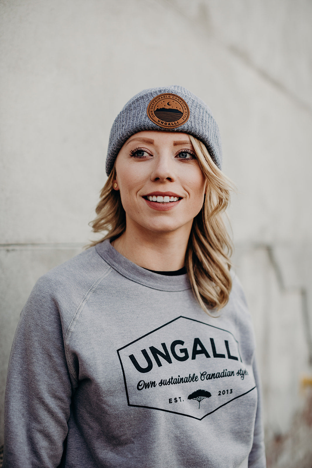Unisex organic toque in black, green or grey with brown sleeping giant patch